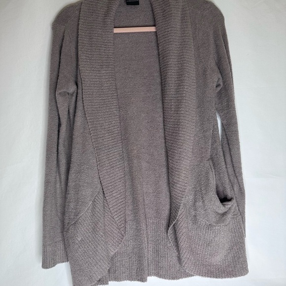 Max & Mia Cardigan - Picture 2 of 6